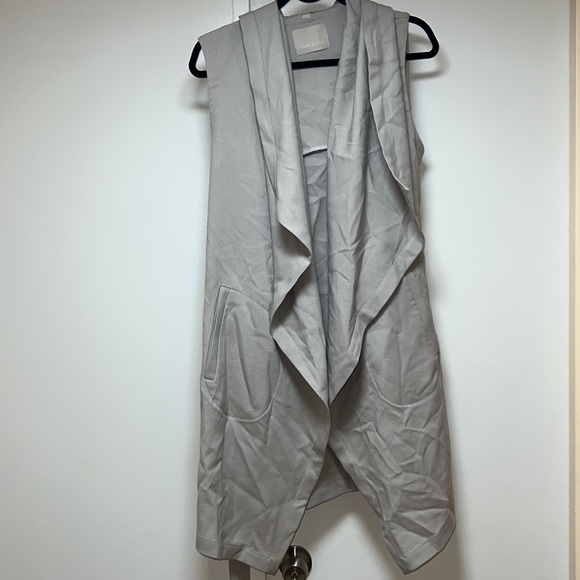 Soia & Kyo light grey hood flowy long vest - Picture 3 of 6